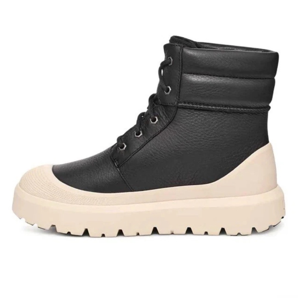 UGG Men's Black and Cream Leather Boots - Picture 4 of 7